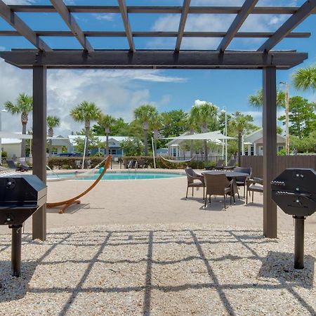 Pelican House - Newly Remodeled, Professionally Decorated, Only About 1 Mile To Seaside! サンタ・ローザ・ビーチ エクステリア 写真