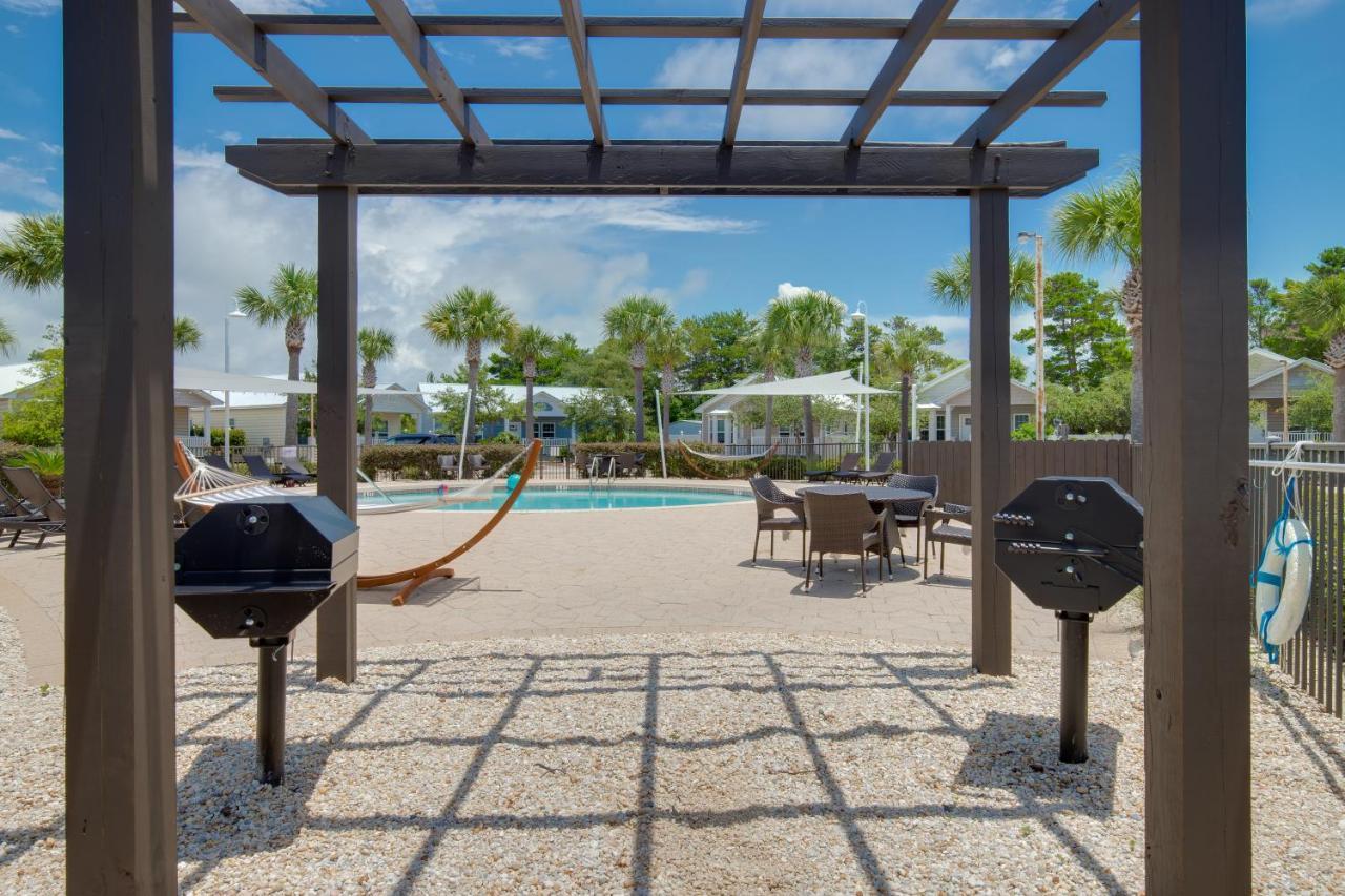 Pelican House - Newly Remodeled, Professionally Decorated, Only About 1 Mile To Seaside! サンタ・ローザ・ビーチ エクステリア 写真