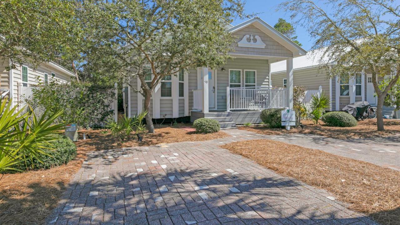 Pelican House - Newly Remodeled, Professionally Decorated, Only About 1 Mile To Seaside! サンタ・ローザ・ビーチ エクステリア 写真