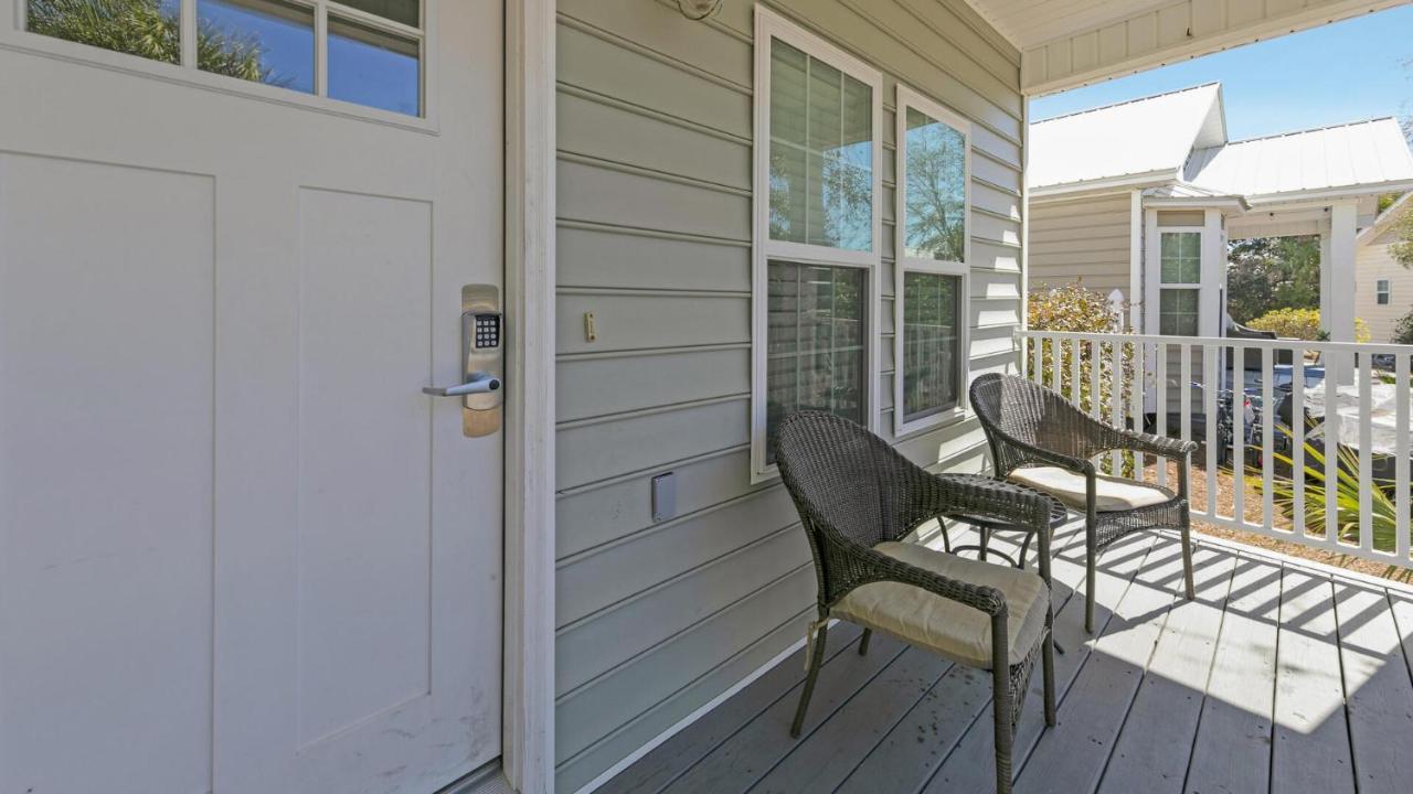 Pelican House - Newly Remodeled, Professionally Decorated, Only About 1 Mile To Seaside! サンタ・ローザ・ビーチ エクステリア 写真