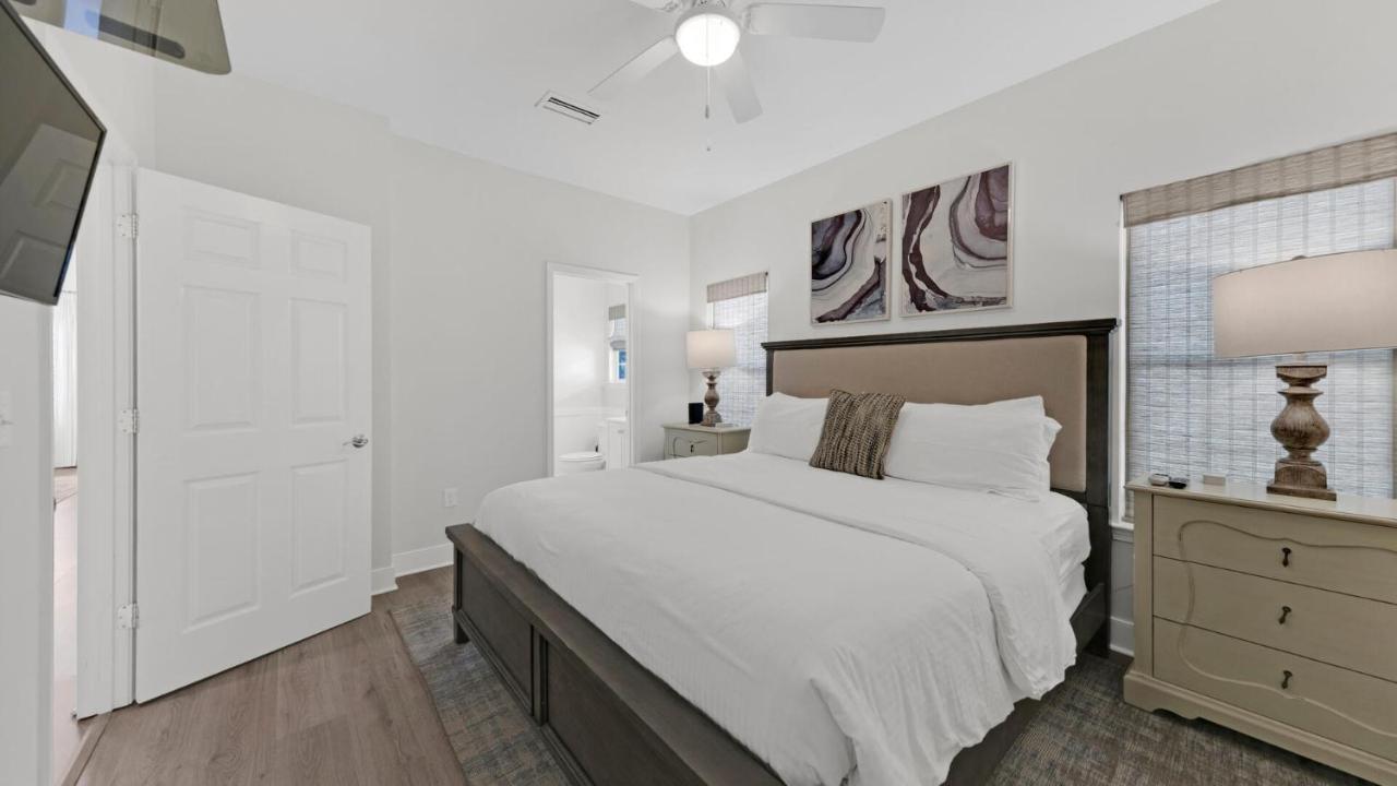 Pelican House - Newly Remodeled, Professionally Decorated, Only About 1 Mile To Seaside! サンタ・ローザ・ビーチ エクステリア 写真
